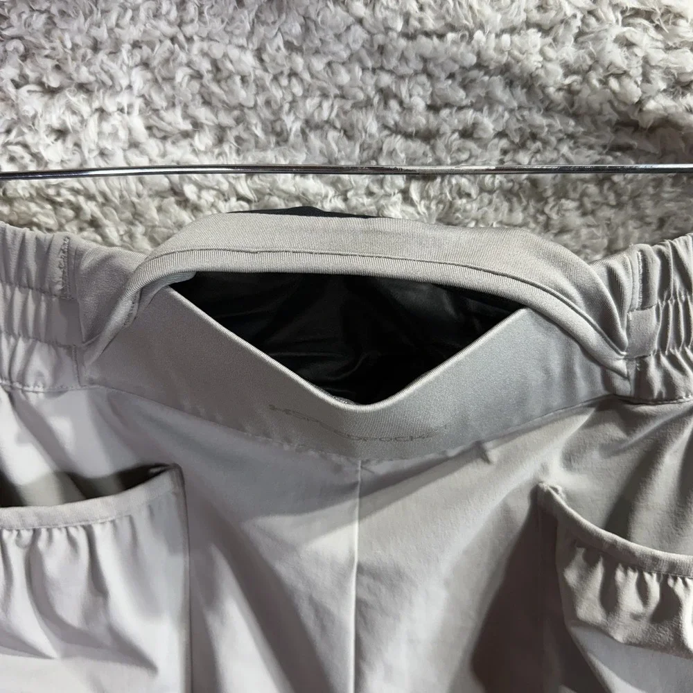 Under Armour x United Arrows Mens Nylon Tech Shorts Gray Size‎ M NWT Rare Collab